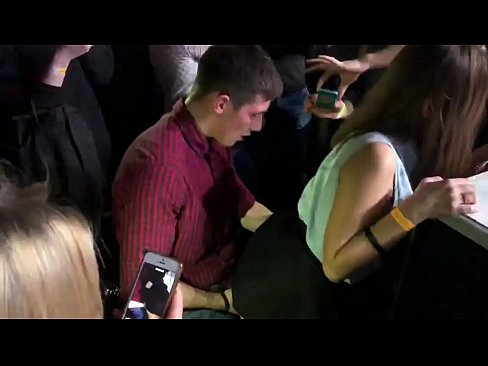 ❤️ Sexo real en una discoteca rusa. Chica rusa de 18 años en el ano y la vagina follada en un club nocturno ☑ Video de porno en es.f150pulse.top ❌️